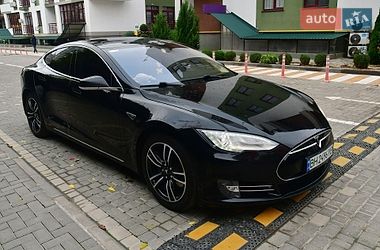 Ліфтбек Tesla Model S 2014 в Одесі
