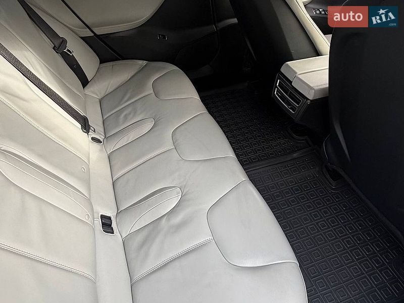 Ліфтбек Tesla Model S 2013 в Києві фото 12 Ліфтбек Tesla Model S 2013 в Києві