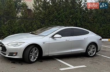 Ліфтбек Tesla Model S 2013 в Києві фото 20 Ліфтбек Tesla Model S 2013 в Києві