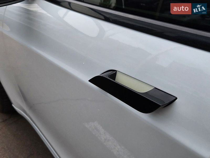 Ліфтбек Tesla Model S 2023 в Києві фото 12 Ліфтбек Tesla Model S 2023 в Києві