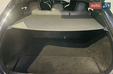 Ліфтбек Tesla Model S 2016 в Луцьку