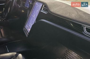 Ліфтбек Tesla Model S 2016 в Луцьку