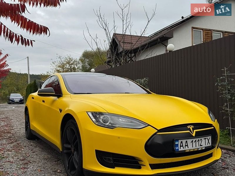 Ліфтбек Tesla Model S 2014 в Києві фото 2 Ліфтбек Tesla Model S 2014 в Києві