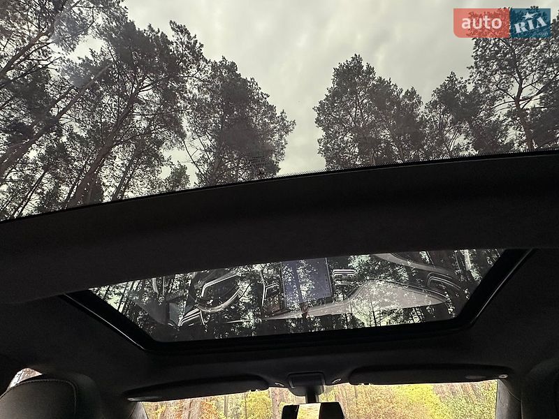 Лифтбек Tesla Model S 2014 в Вышгороде