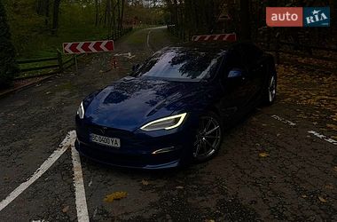 Ліфтбек Tesla Model S 2022 в Києві