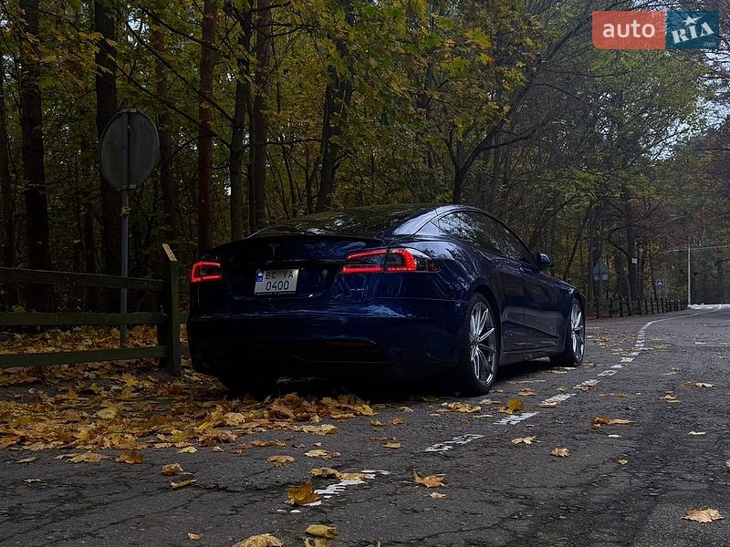 Ліфтбек Tesla Model S 2022 в Києві