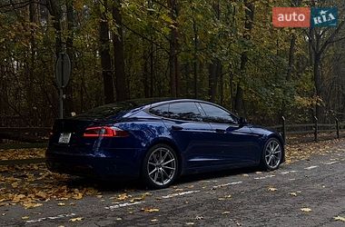 Ліфтбек Tesla Model S 2022 в Києві