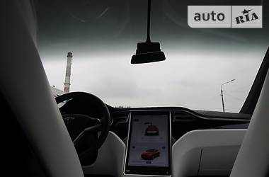 Внедорожник / Кроссовер Tesla Model X 2017 в 