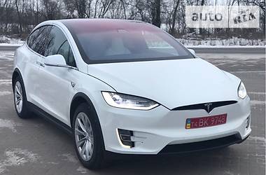 Внедорожник / Кроссовер Tesla Model X 2017 в Ровно