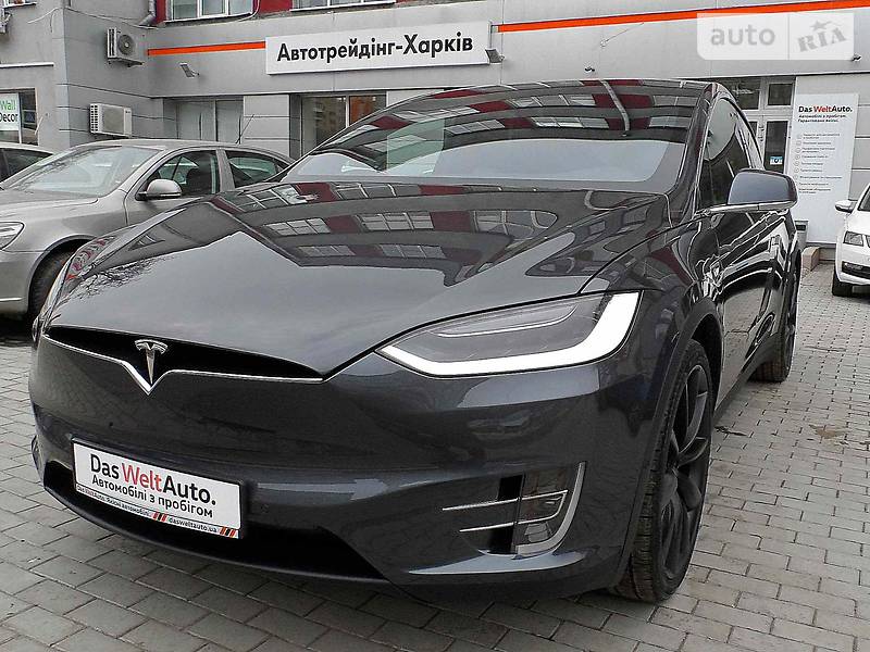 Внедорожник / Кроссовер Tesla Model X 2016 в Харькове