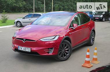 Внедорожник / Кроссовер Tesla Model X 2018 в Киеве