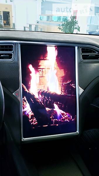 Позашляховик / Кросовер Tesla Model X 2017 в Києві