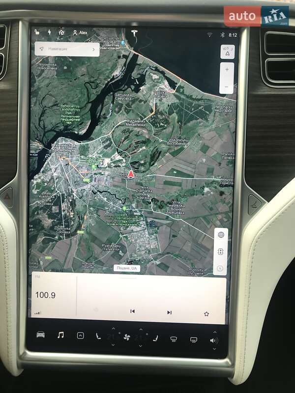 Позашляховик / Кросовер Tesla Model X 2016 в Києві