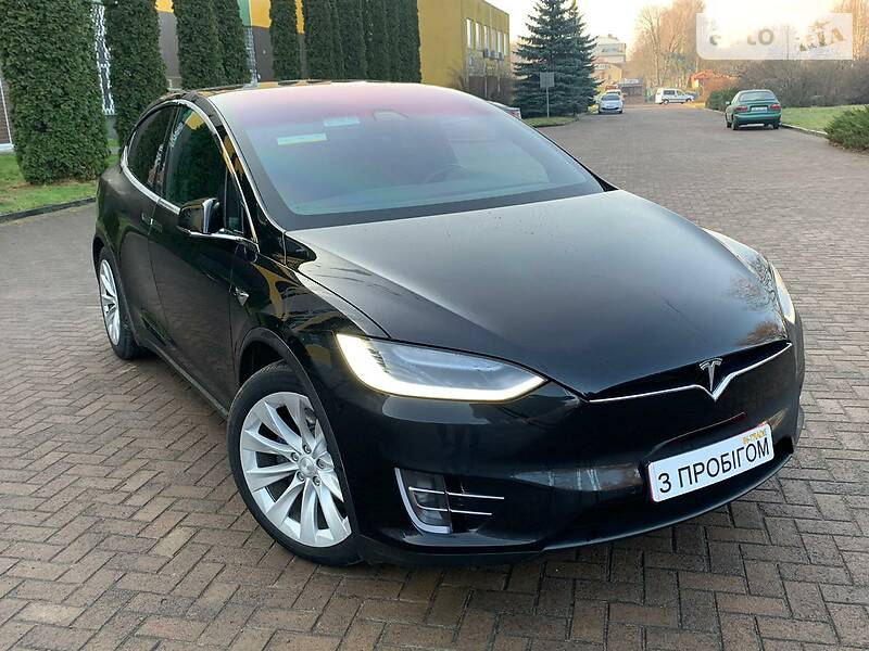 Позашляховик / Кросовер Tesla Model X 2018 в Києві фото 30 Позашляховик / Кросовер Tesla Model X 2018 в Києві