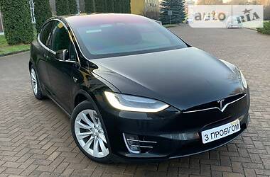 Внедорожник / Кроссовер Tesla Model X 2018 в Киеве