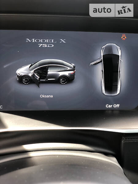 Позашляховик / Кросовер Tesla Model X 2016 в Хмельницькому
