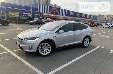 Внедорожник / Кроссовер Tesla Model X 2017 в Киеве