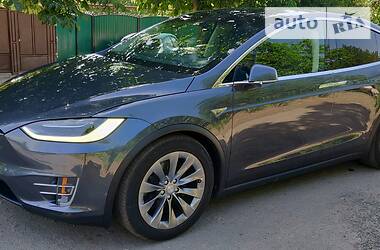 Внедорожник / Кроссовер Tesla Model X 2016 в Никополе