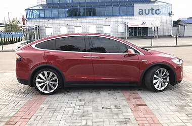 Внедорожник / Кроссовер Tesla Model X 2016 в Киеве