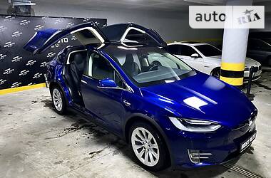 Внедорожник / Кроссовер Tesla Model X 2016 в Киеве