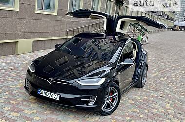 Позашляховик / Кросовер Tesla Model X 2016 в Одесі