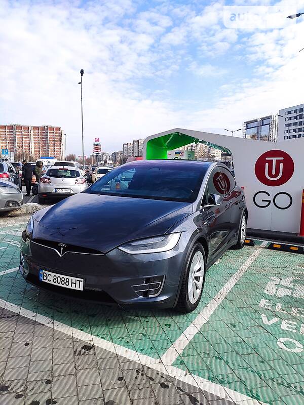 Позашляховик / Кросовер Tesla Model X 2017 в Львові фото 3 Позашляховик / Кросовер Tesla Model X 2017 в Львові