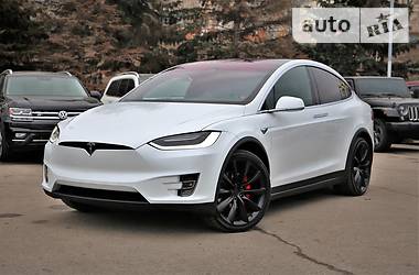 Позашляховик / Кросовер Tesla Model X 2018 в Харкові