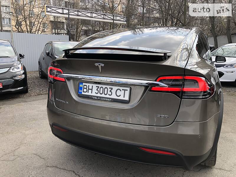 Внедорожник / Кроссовер Tesla Model X 2016 в Одессе