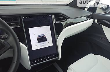 Позашляховик / Кросовер Tesla Model X 2020 в Києві