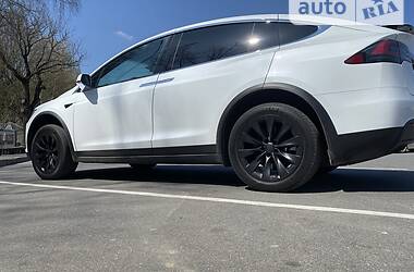 Внедорожник / Кроссовер Tesla Model X 2019 в Виннице