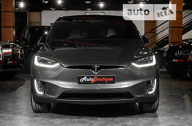 Внедорожник / Кроссовер Tesla Model X 2016 в Одессе