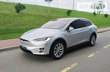 Внедорожник / Кроссовер Tesla Model X 2018 в 