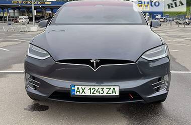 Внедорожник / Кроссовер Tesla Model X 2018 в Кропивницком