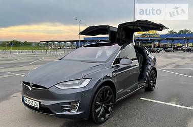 Внедорожник / Кроссовер Tesla Model X 2018 в Кропивницком