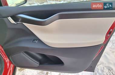 Внедорожник / Кроссовер Tesla Model X 2018 в Киеве