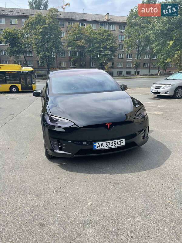 Внедорожник / Кроссовер Tesla Model X 2017 в Киеве