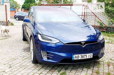 Хэтчбек Tesla Model X 2016 в Виннице
