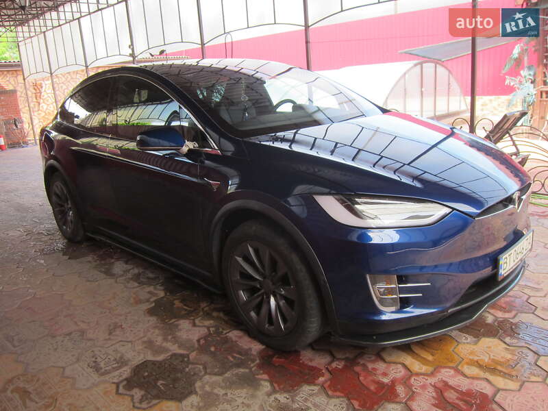 Внедорожник / Кроссовер Tesla Model X 2018 в Херсоне фото 25 Внедорожник / Кроссовер Tesla Model X 2018 в Херсоне