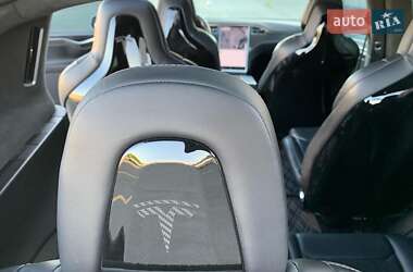 Внедорожник / Кроссовер Tesla Model X 2016 в Киеве