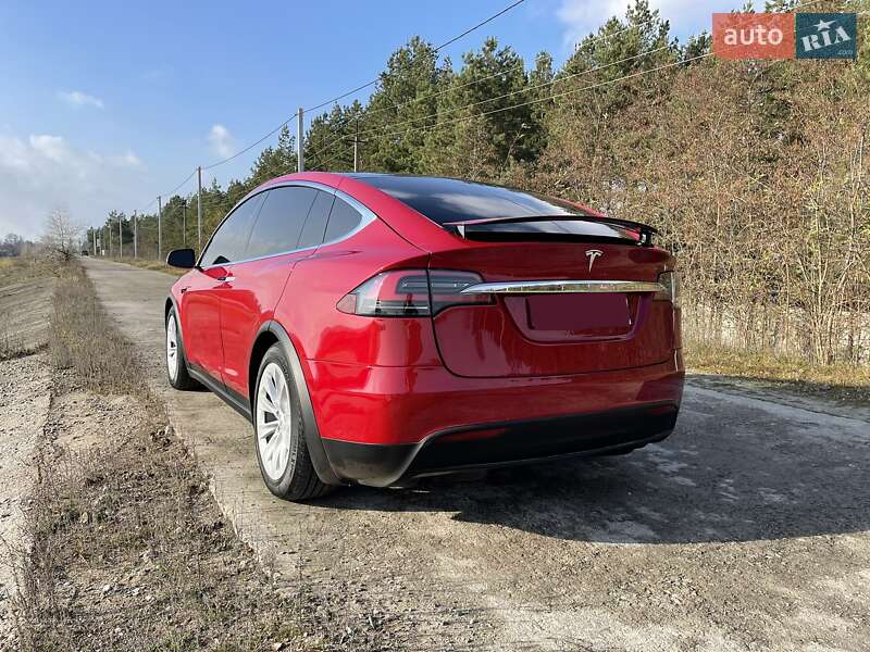 Позашляховик / Кросовер Tesla Model X 2019 в Києві фото 9 Позашляховик / Кросовер Tesla Model X 2019 в Києві