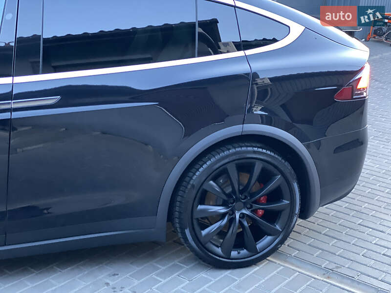 Внедорожник / Кроссовер Tesla Model X 2018 в Харькове
