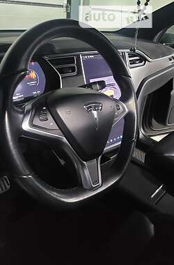 Внедорожник / Кроссовер Tesla Model X 2016 в 