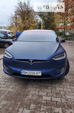 Позашляховик / Кросовер Tesla Model X 2018 в Сумах