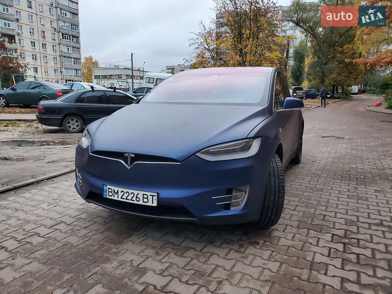 Позашляховик / Кросовер Tesla Model X 2018 в Сумах