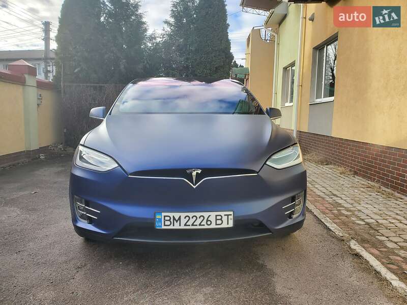 Позашляховик / Кросовер Tesla Model X 2018 в Сумах