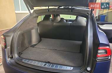 Позашляховик / Кросовер Tesla Model X 2018 в Сумах