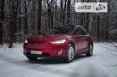 Внедорожник / Кроссовер Tesla Model X 2017 в Полтаве