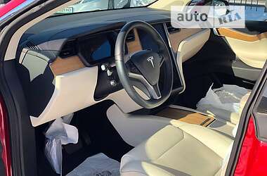 Внедорожник / Кроссовер Tesla Model X 2018 в 