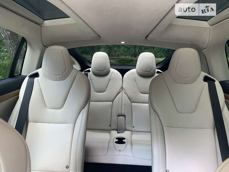 Позашляховик / Кросовер Tesla Model X 2018 в Києві