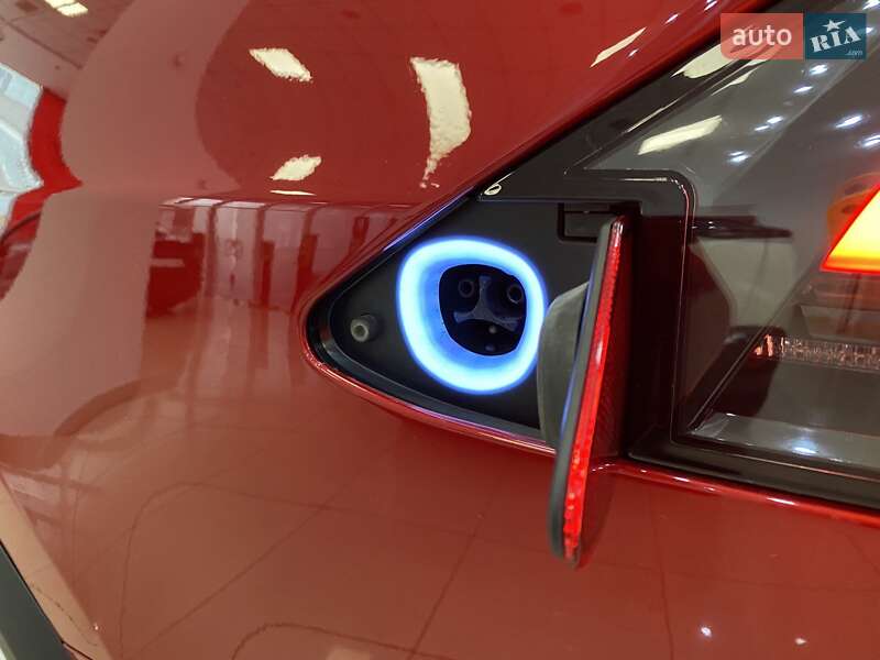 Позашляховик / Кросовер Tesla Model X 2016 в Одесі